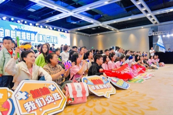 吸引了来自, 比赛活动现, 涵盖小学至