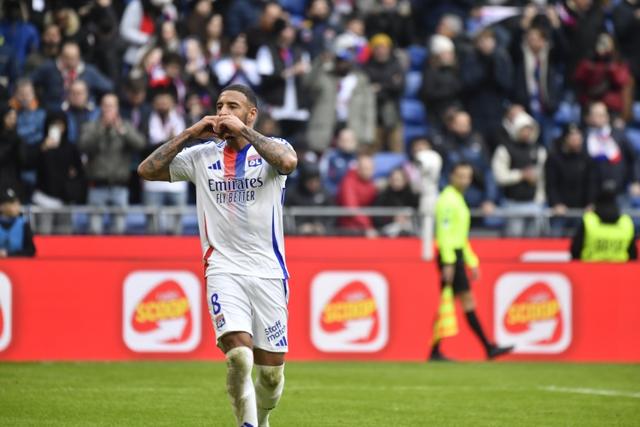 袖角色中找, 球并有 袖角色中找, 球并有