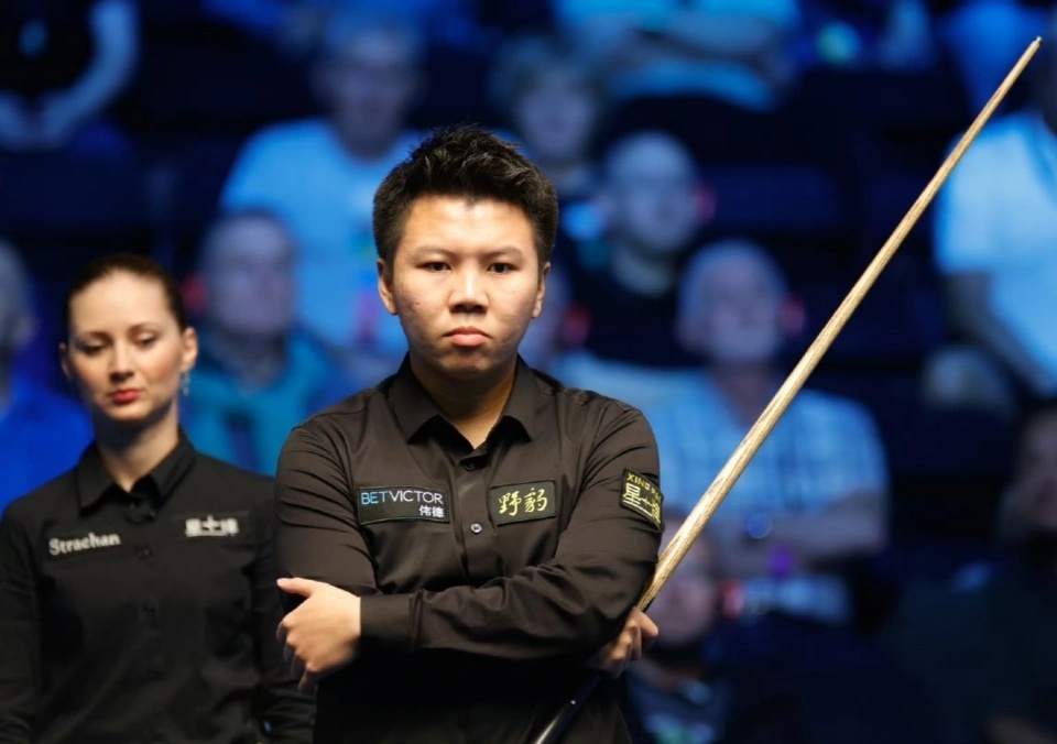 com, AxkQI com, AxkQI