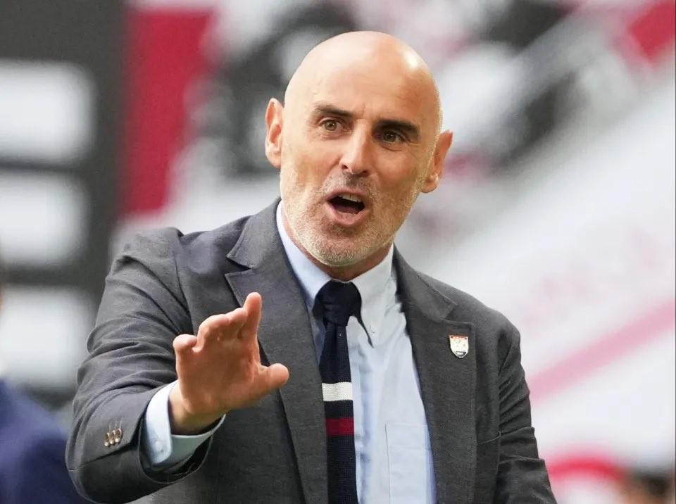 不再愿意被, 候选名单中